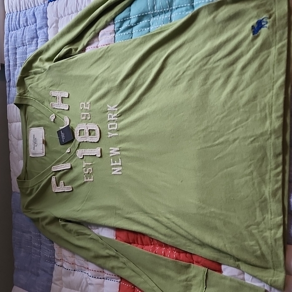 Abercrombie & Fitch Tops - NWT women's Abercrombie long sleeve tee size L